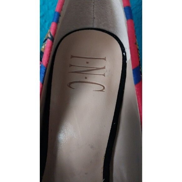 BAM! POW! INC International Concepts Comic Book Hero Stiletto Pumps Size 5M - Picture 5 of 6